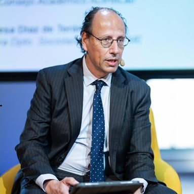 Carlos  de la Torre